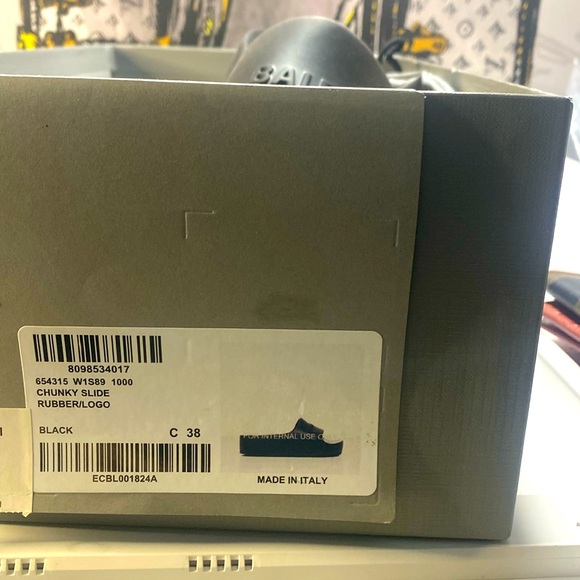 New Balenciaga WOMEN'S CHUNKY SLIDE SANDAL IN BLACK rubber Size EU 41 US 11 - Picture 12 of 12